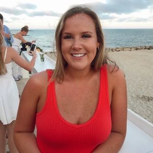 Meet your Posher, Taryn